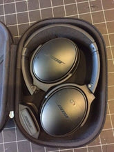 Bose QuietComfort 35 QC35 Acoustic Noise Cancelling Black